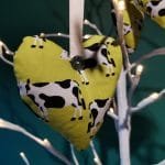 Black and white cows on yellow heart - pic 3